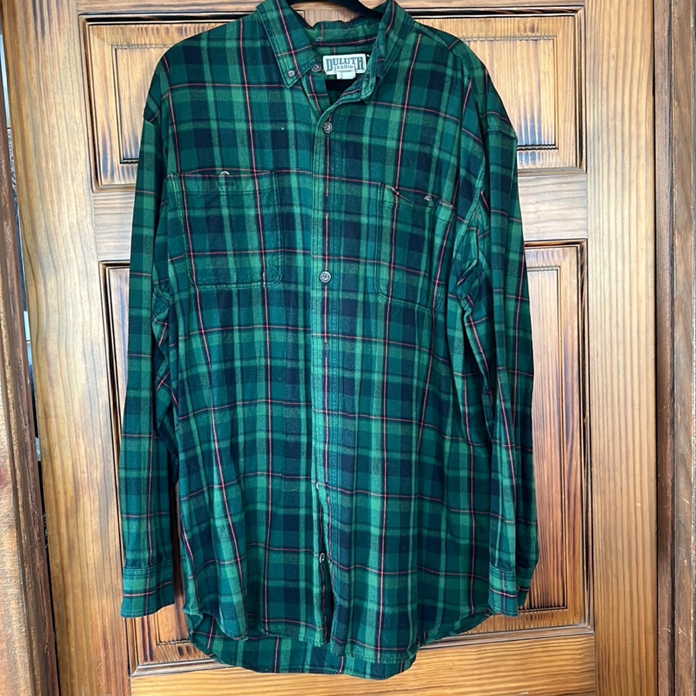 XLT Duluth Trading Co Green Pocket Flannel